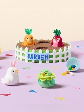 Target Featherly Friends Spring Garden birds